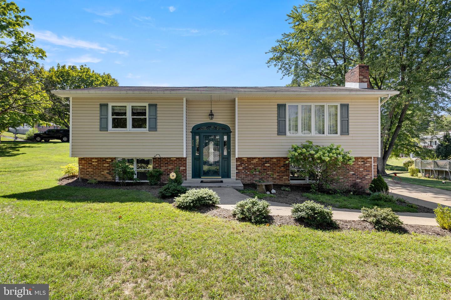 238 Indian Spring Rd Property Photo 1