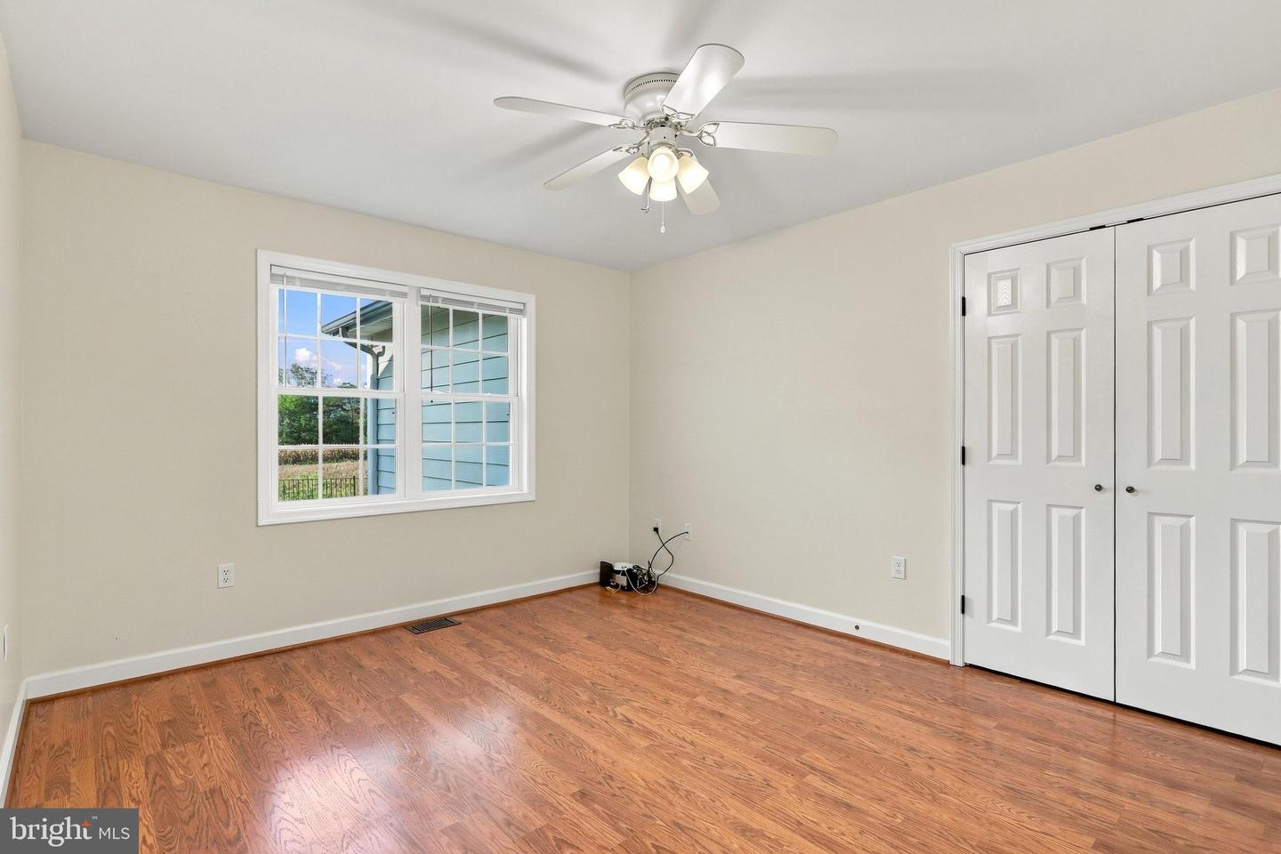 203 Southridge Ct #b Property Photo 18