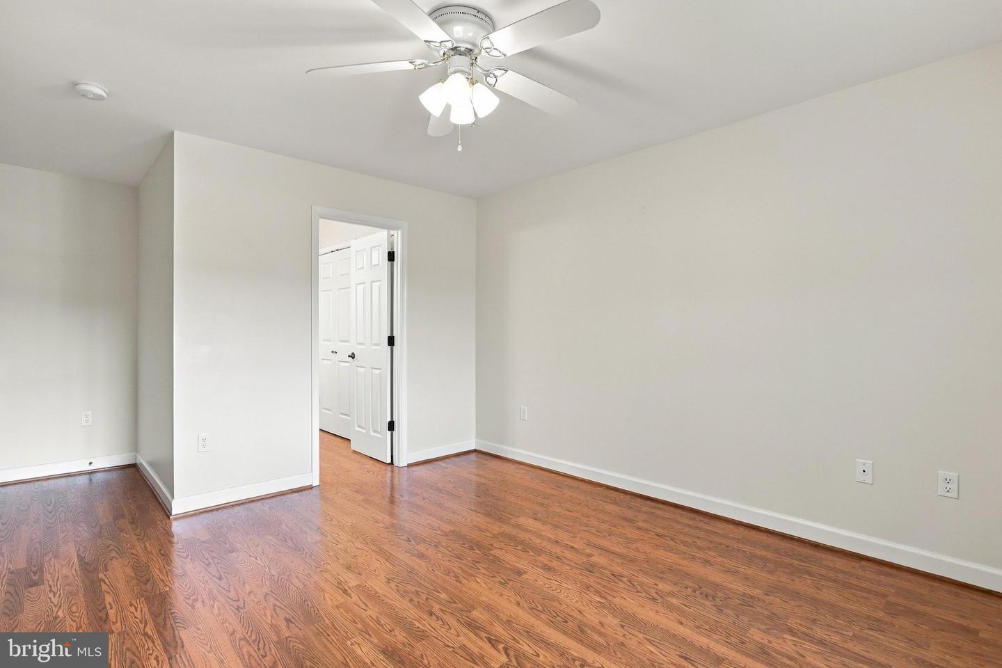203 Southridge Ct #b Property Photo 20
