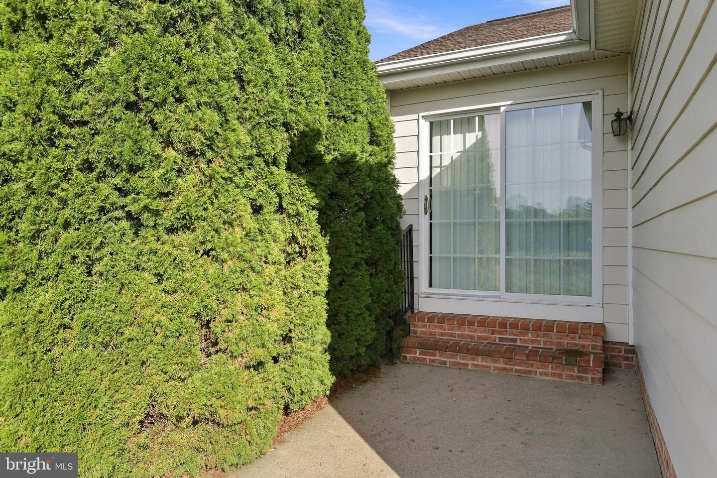 203 Southridge Ct #b Property Photo 34