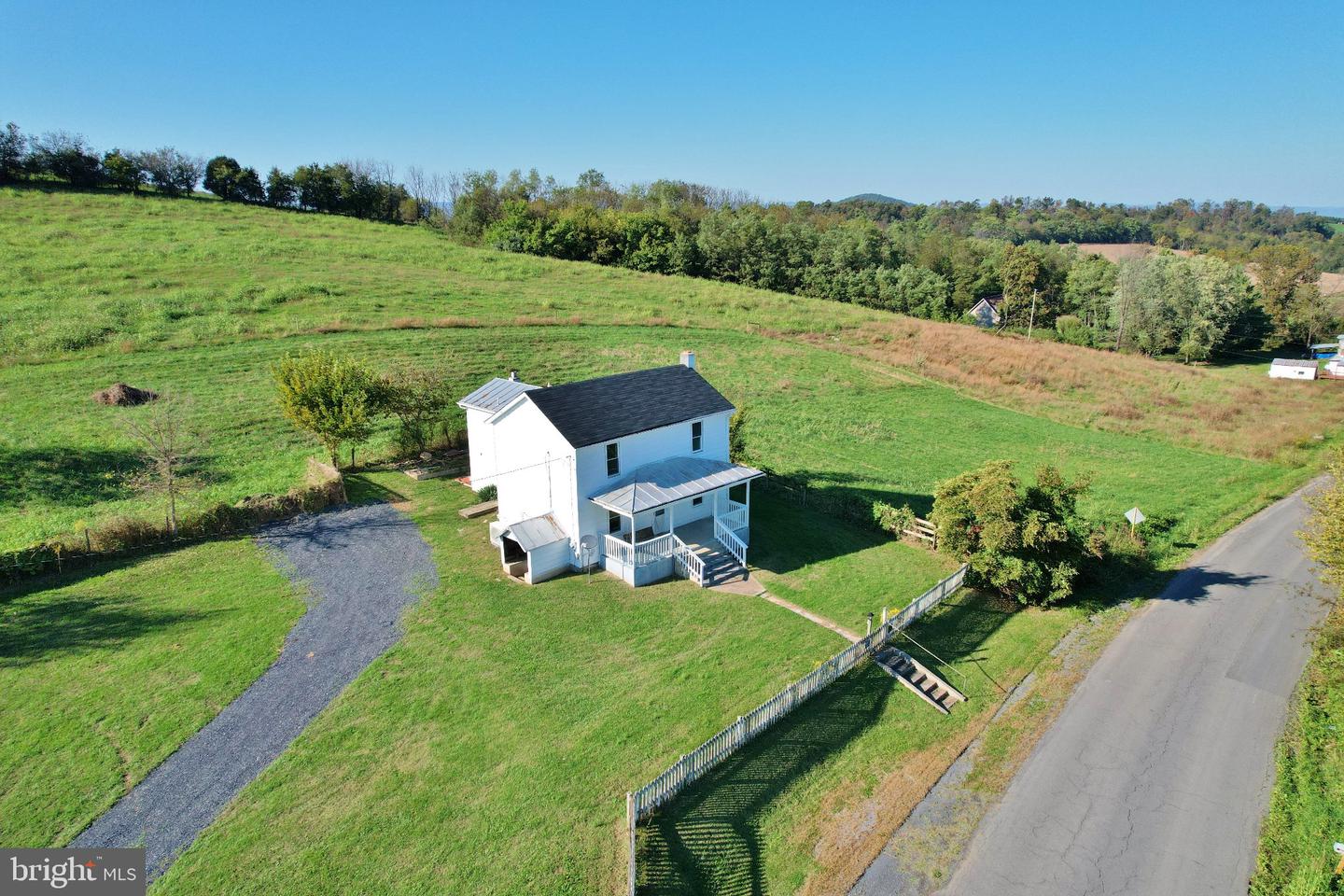 3519 River Rd Property Photo 1