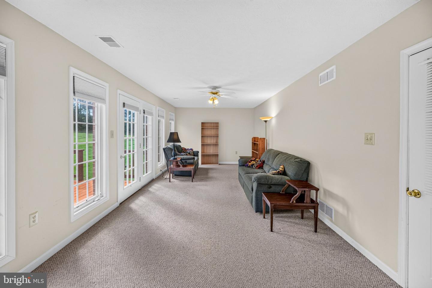 108 Tyler Cir #f-2 Property Photo 16