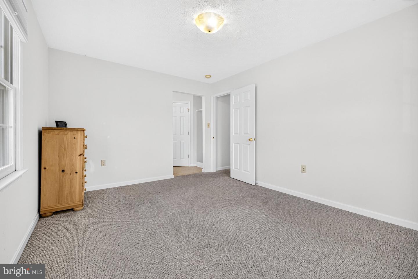108 Tyler Cir #f-2 Property Photo 25