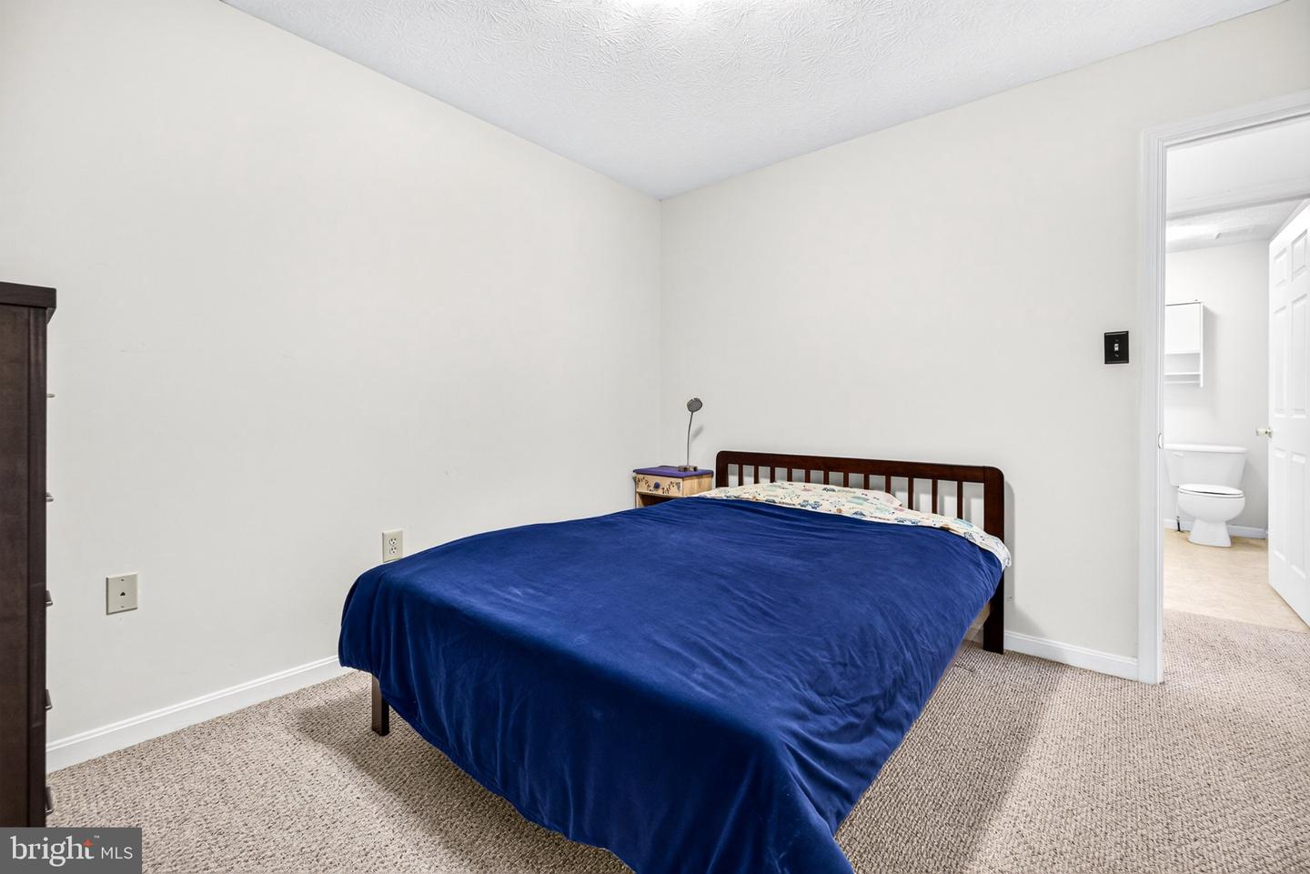 108 Tyler Cir #f-2 Property Photo 32