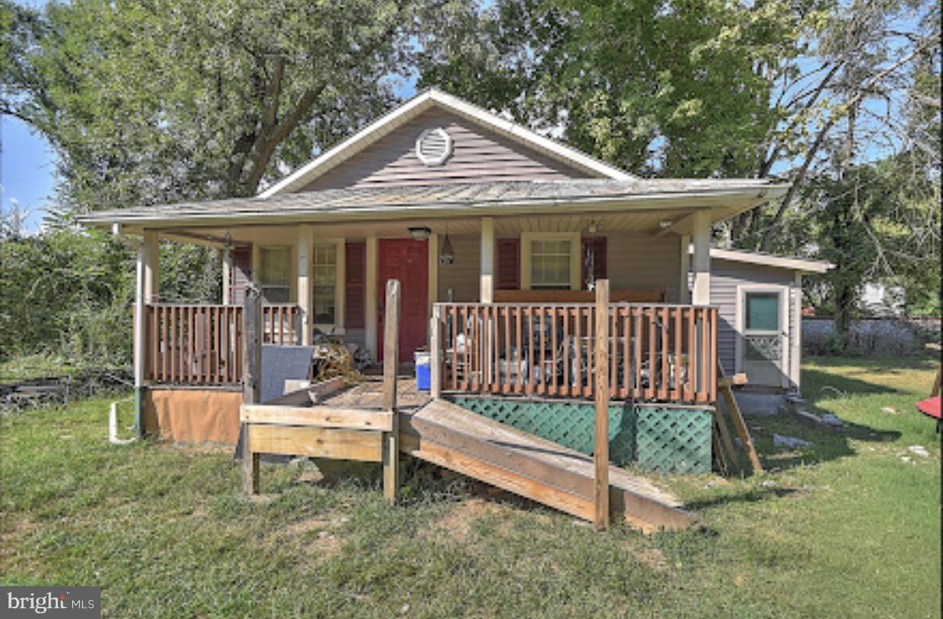 207 Magnolia Ave Property Photo 1