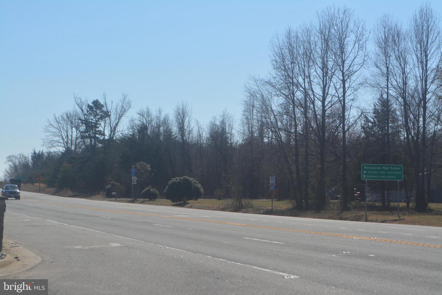8230 Patriot Hwy Property Photo 3