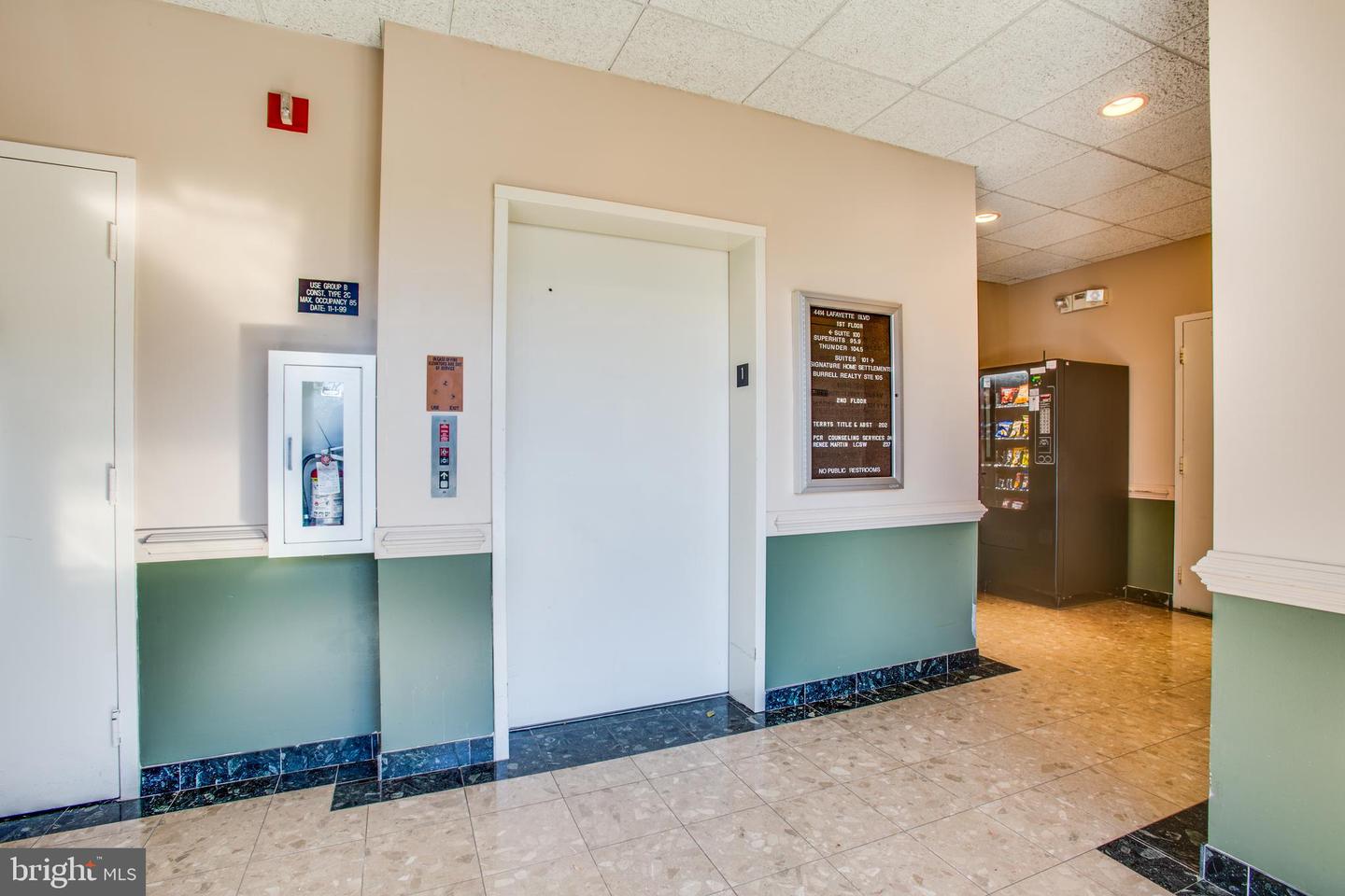 4414 Lafayette Blvd Property Photo 16
