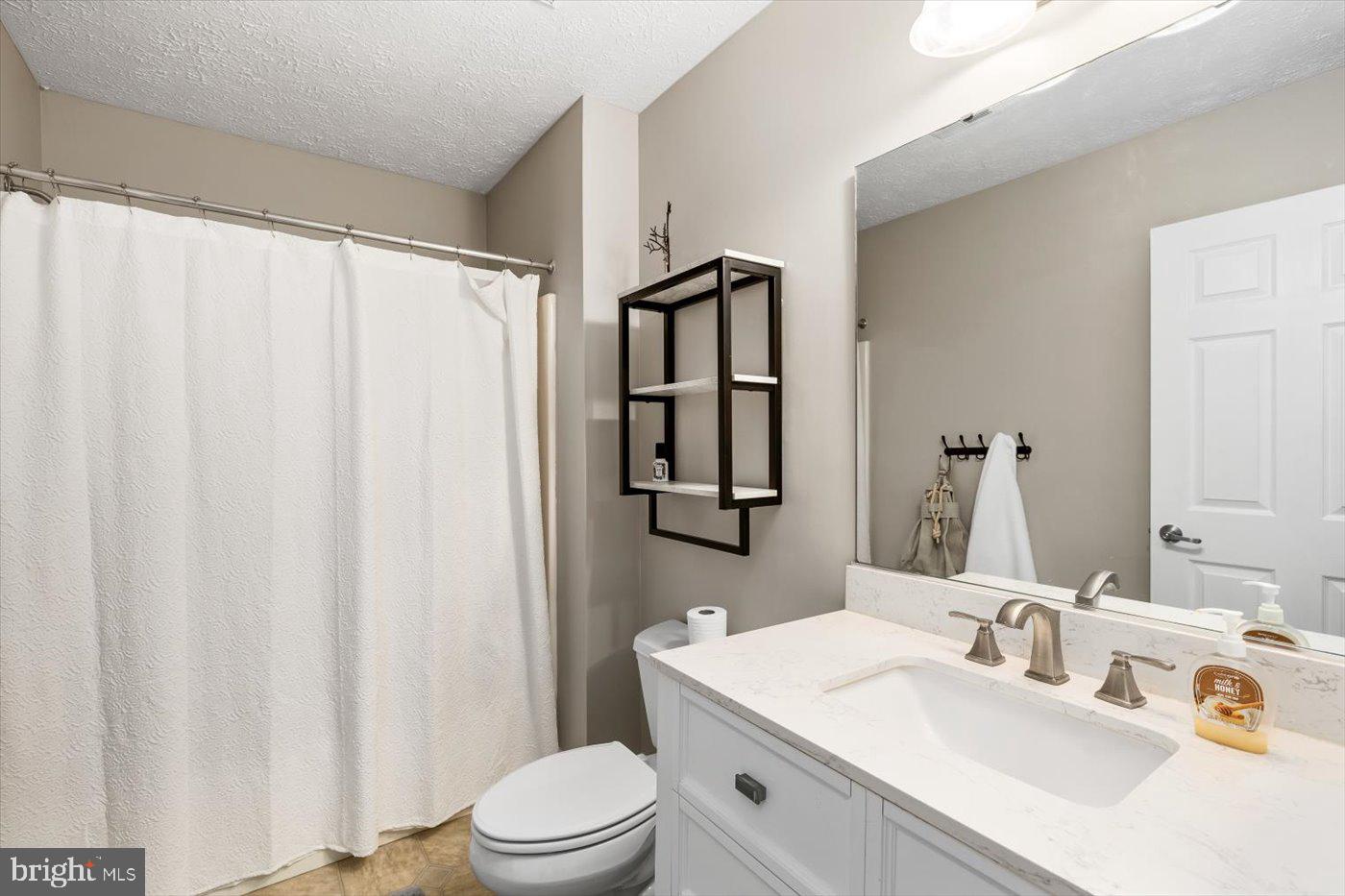 6330 Kleineidam Way Property Photo 32