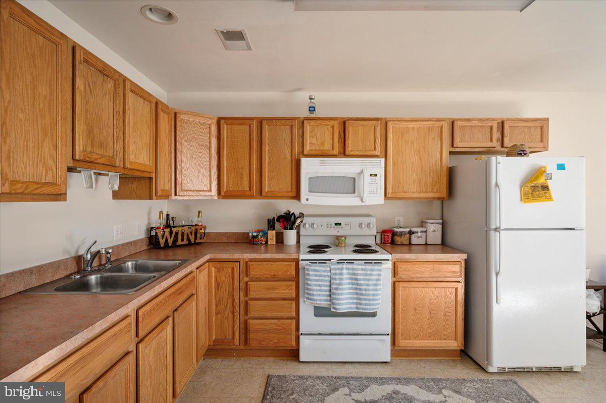 10413 Elys Ford Rd Property Photo 20