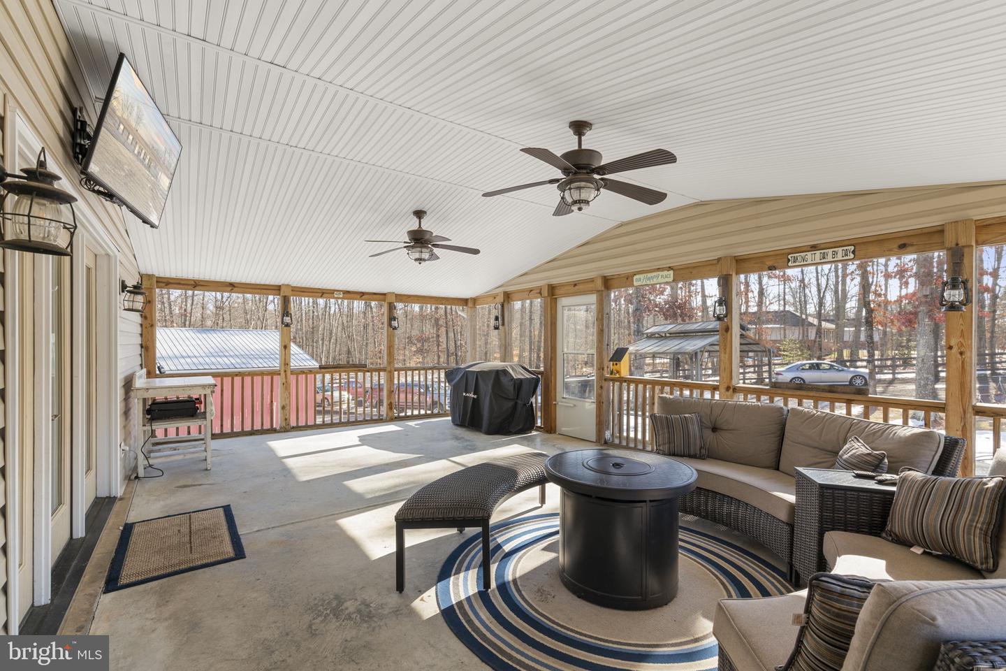 10205 Elys Ford Rd Property Photo 35