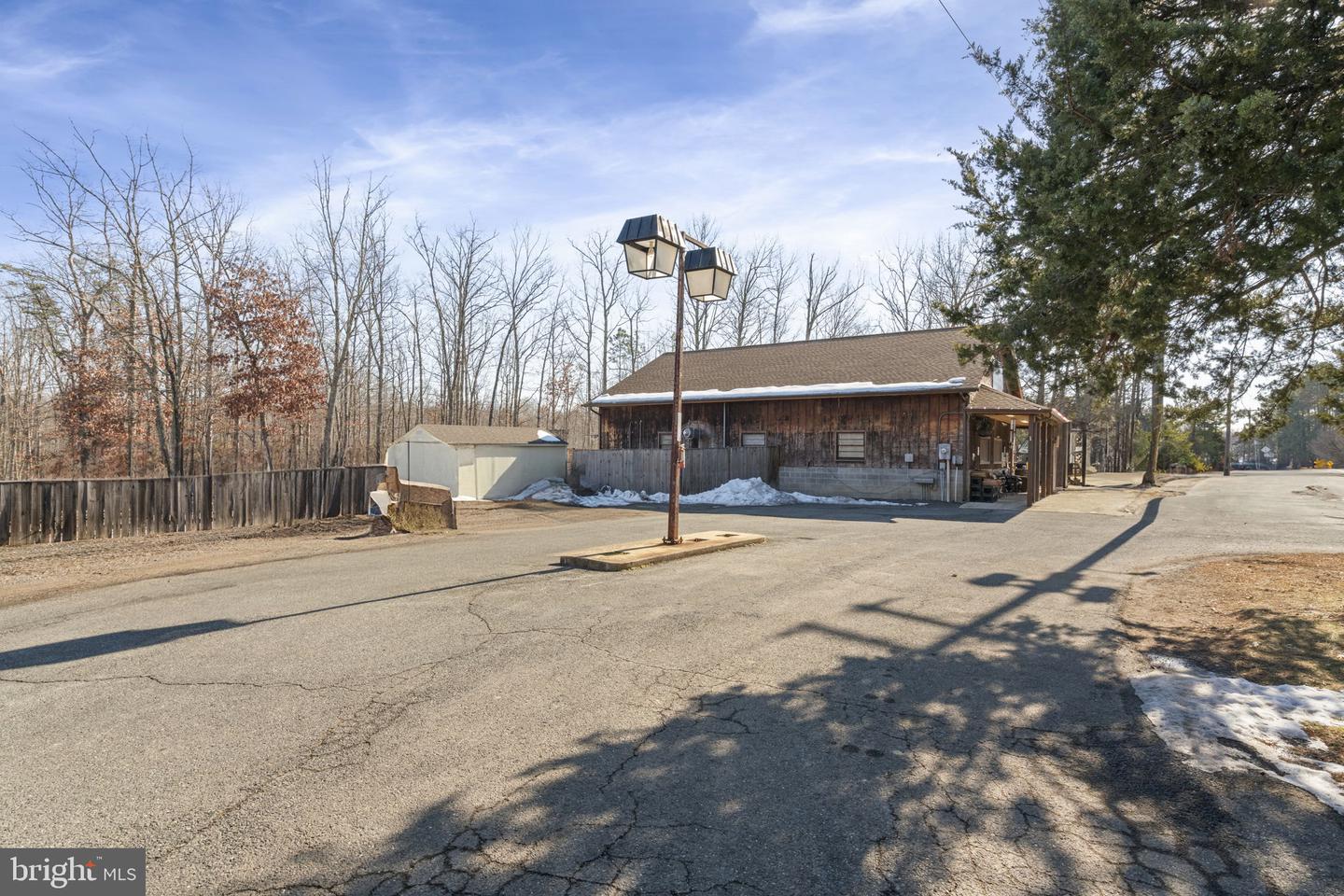 10205 Elys Ford Rd Property Photo 55