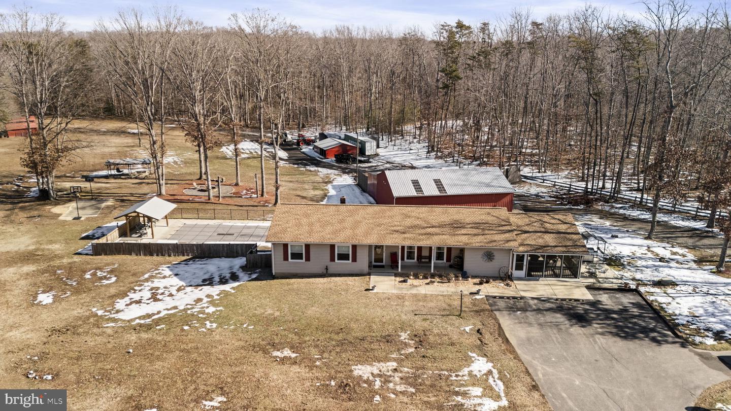 10205 Elys Ford Rd Property Photo 56