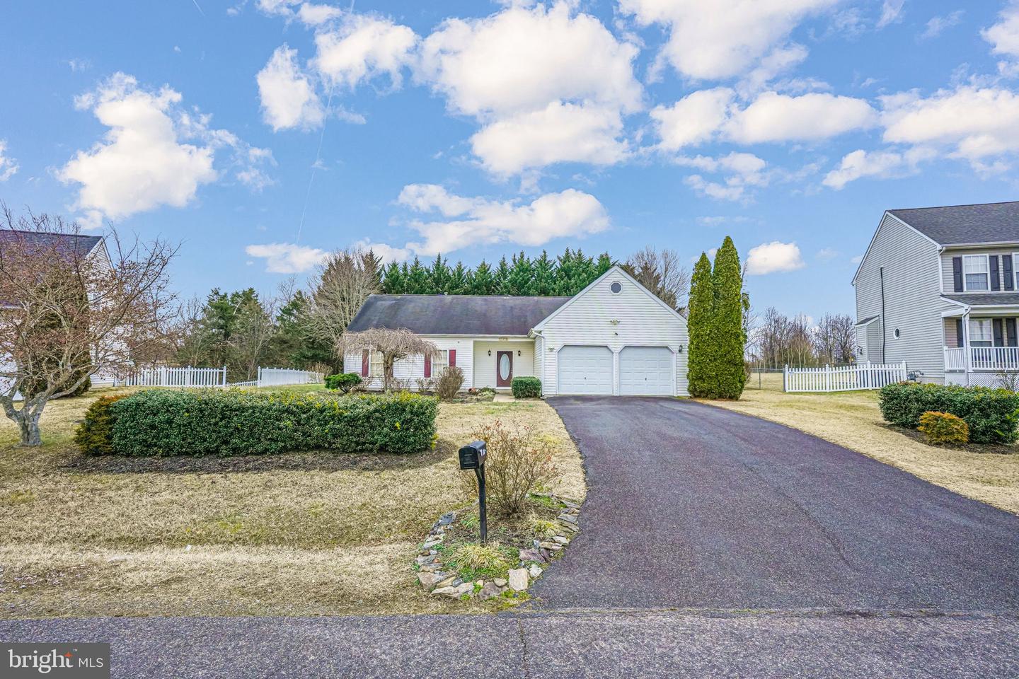11418 Silverleaf Ln Property Photo 1