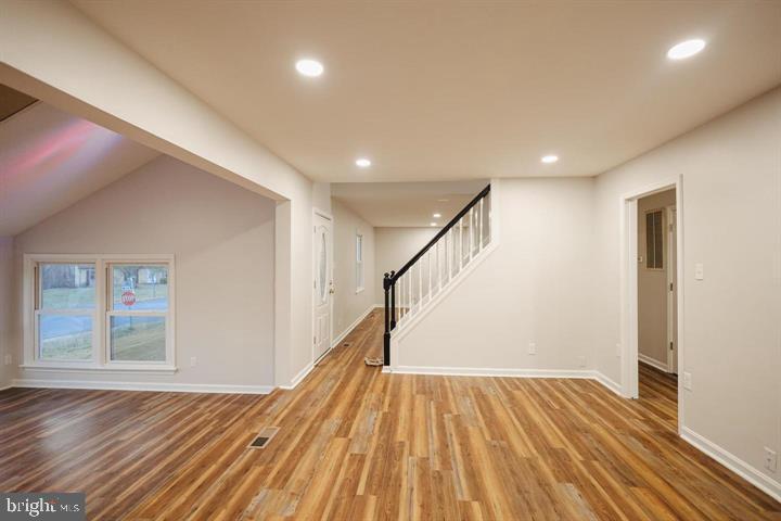 10 Saint Patrick St Property Photo 4
