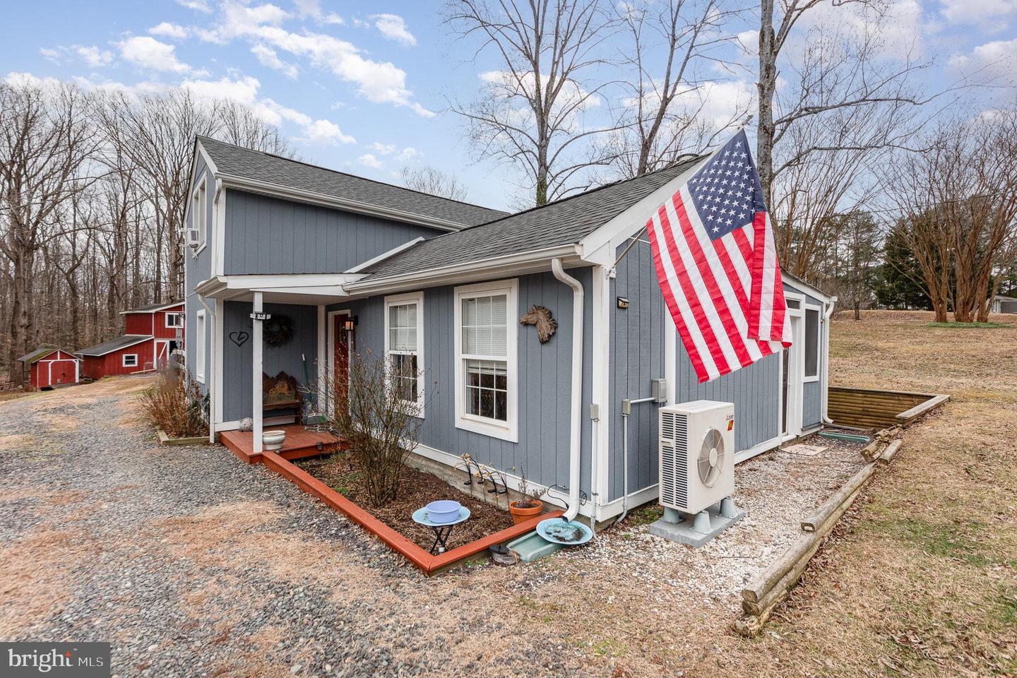 9520 Rapidan Drive Property Photo 3