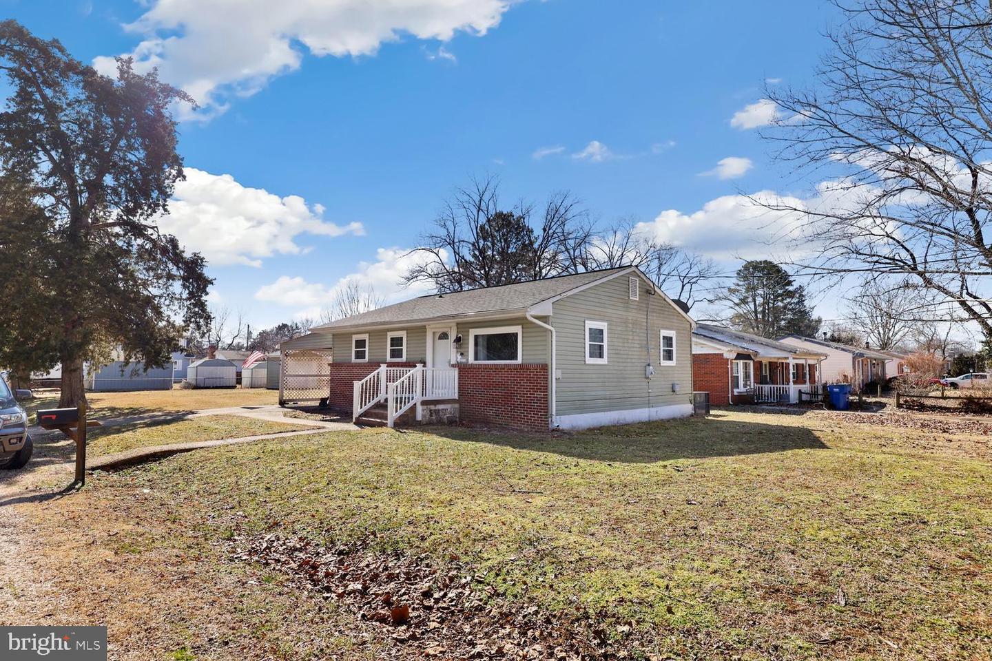 4501 Greenfield Dr Property Photo