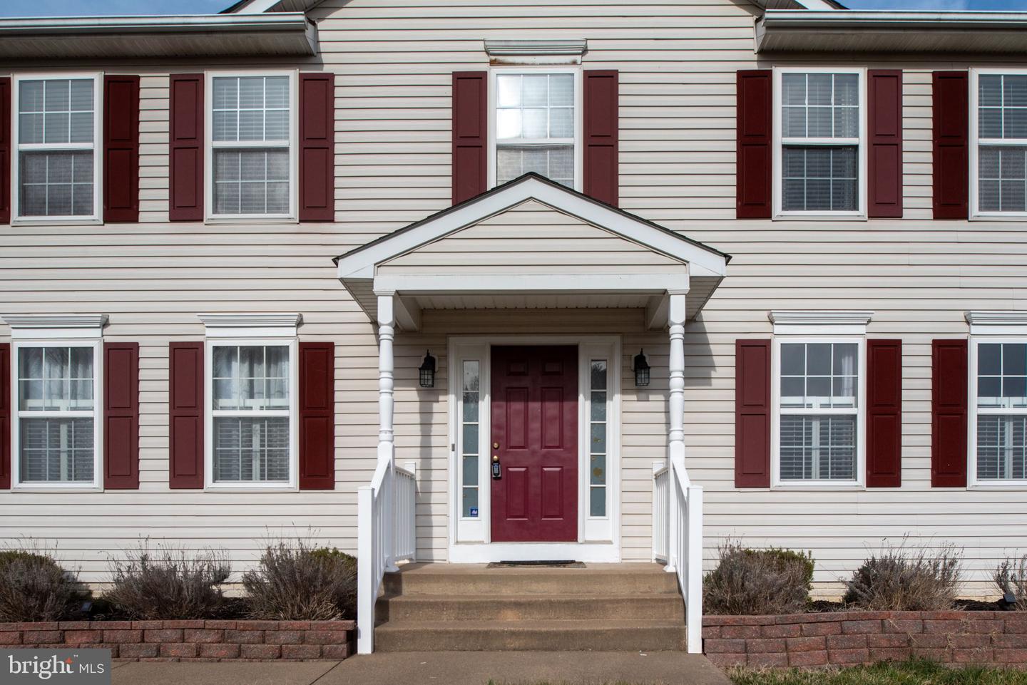 10501 Crestfield Ln Property Photo 8