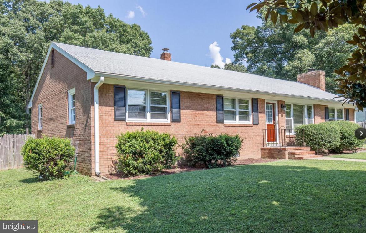 10801 Rollingwood Dr Property Photo 1