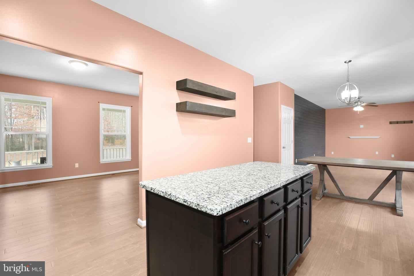 7716 Pilgrim Ln Property Photo 13