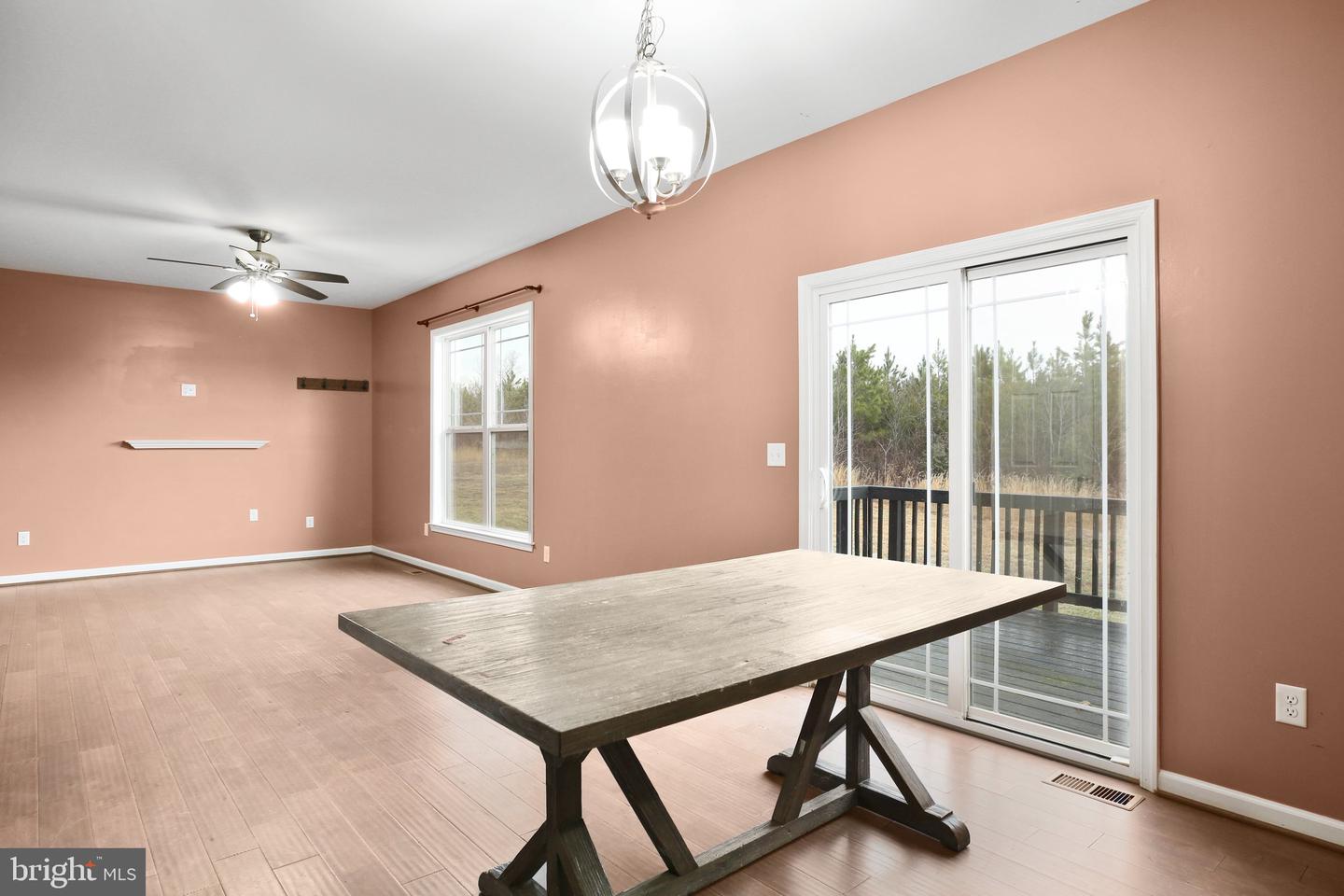 7716 Pilgrim Ln Property Photo 16