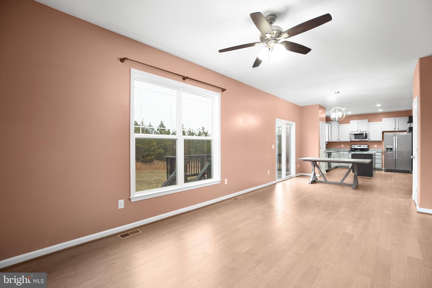 7716 Pilgrim Ln Property Photo 18