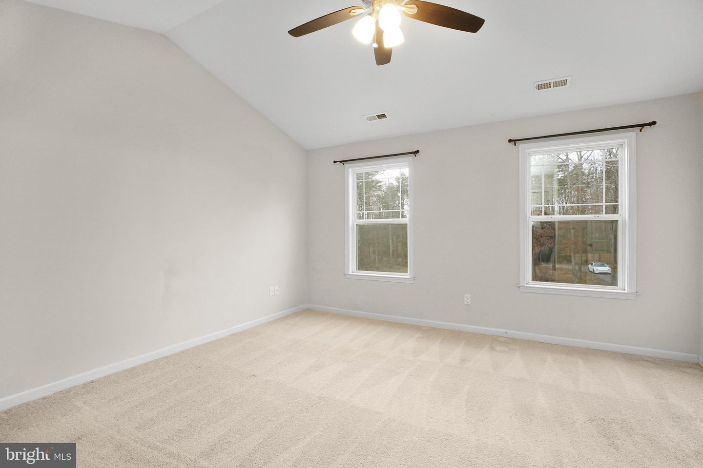 7716 Pilgrim Ln Property Photo 22