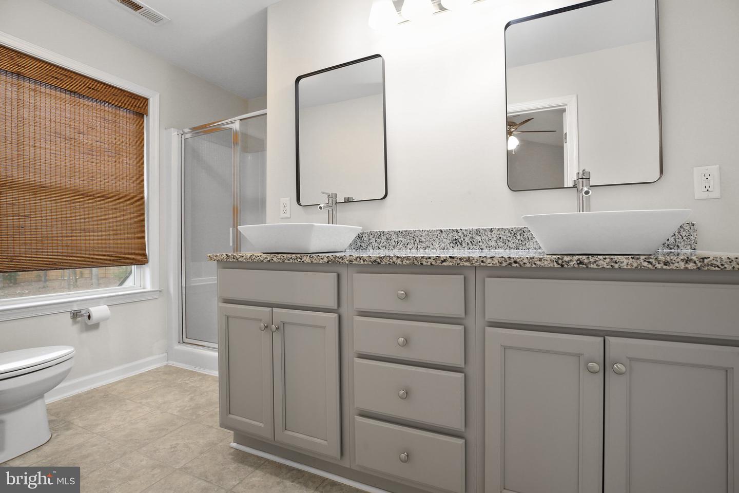 7716 Pilgrim Ln Property Photo 27