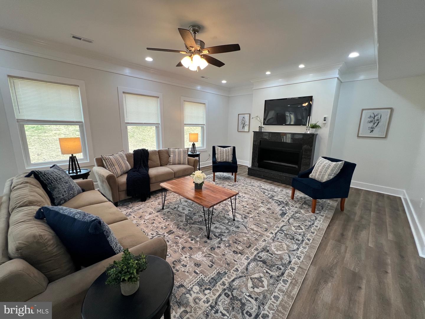 10302 Laurel Ridge Way Property Photo 1