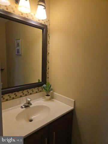 3503 Lancaster Ring Rd Property Photo 8