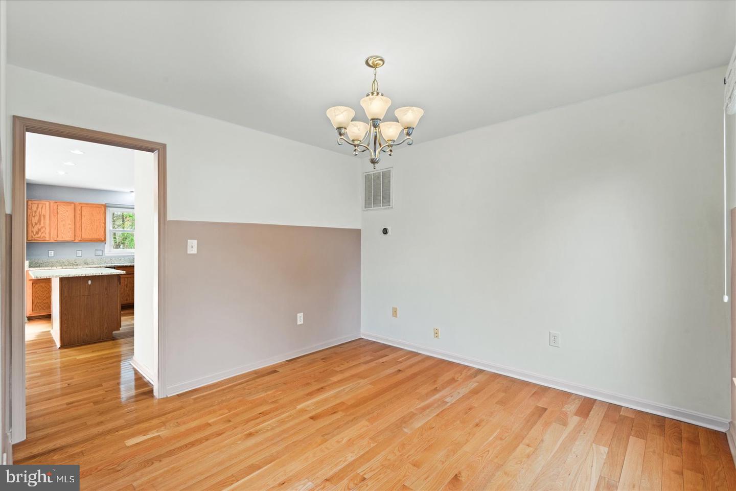 4204 Saint Catherines Ct Property Photo 18