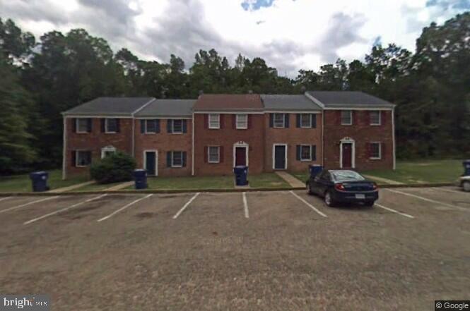 13 Manchester Ct Property Photo