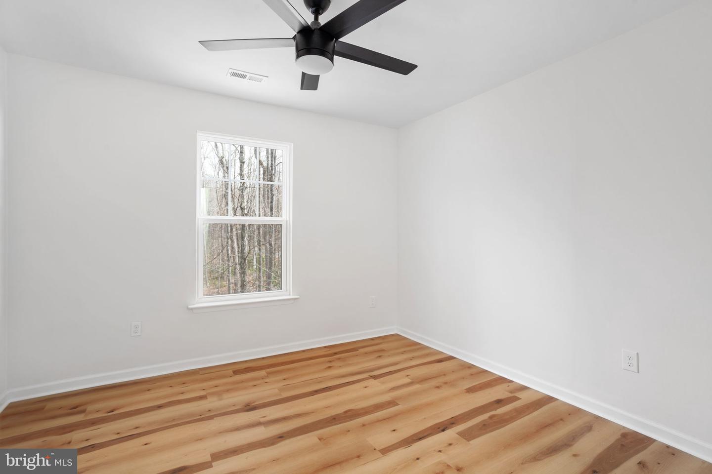 8800 Millwood Dr Property Photo 27