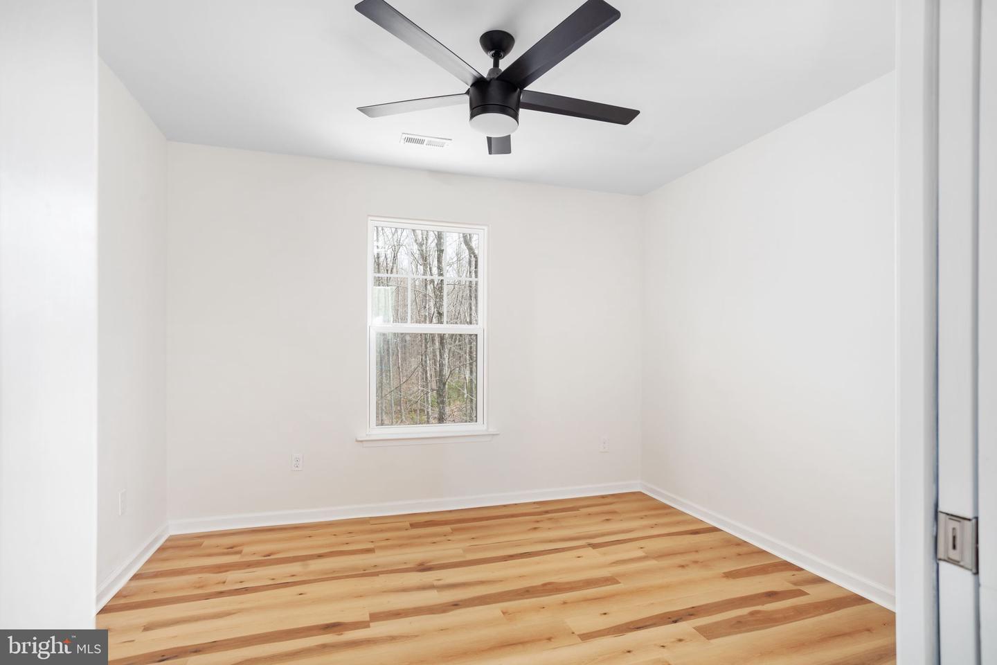 8800 Millwood Dr Property Photo 28