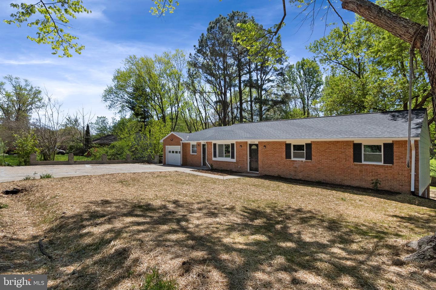 6006 Calhoun Dr Property Photo 2