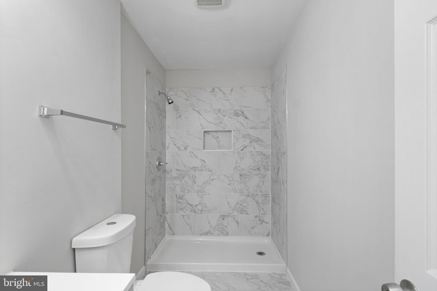 6006 Calhoun Dr Property Photo 24