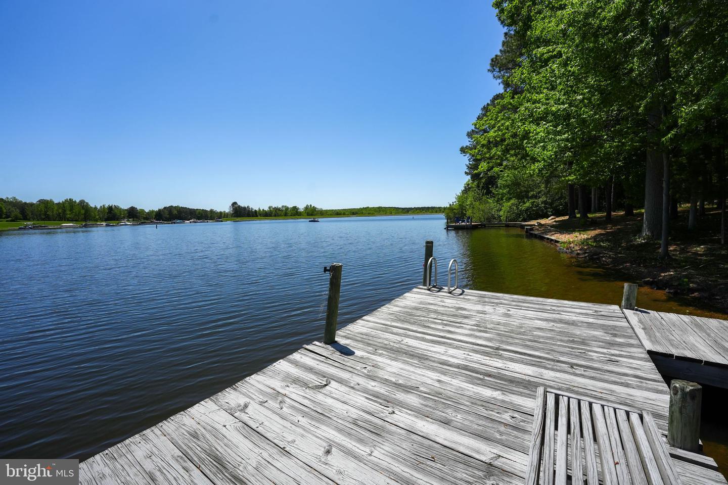 11217 Field Cir Property Photo 8