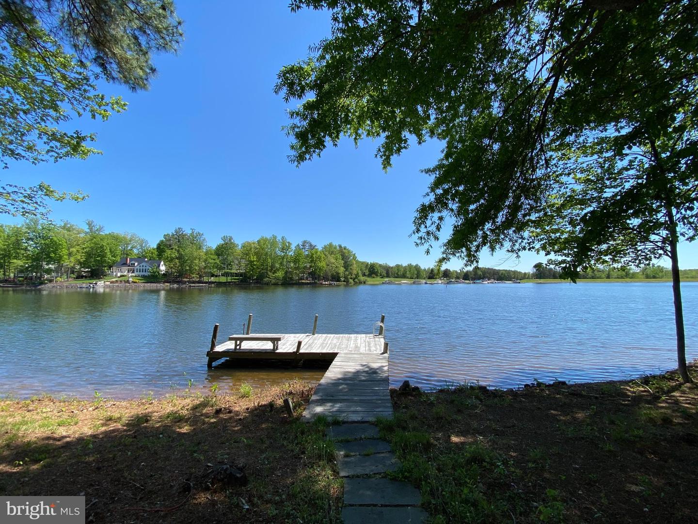 11217 Field Cir Property Photo 10
