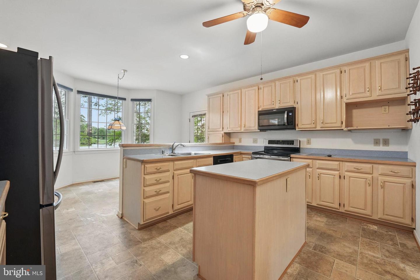 11217 Field Cir Property Photo 24