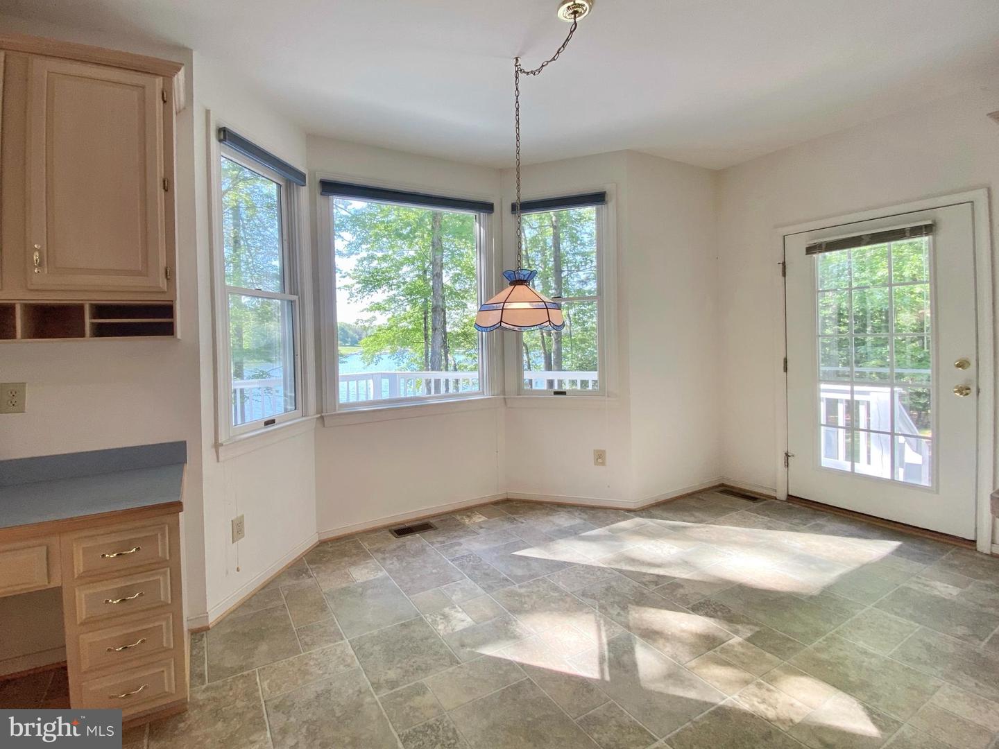 11217 Field Cir Property Photo 28
