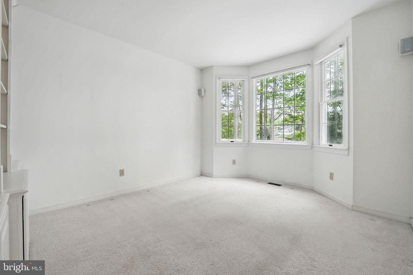 11217 Field Cir Property Photo 30