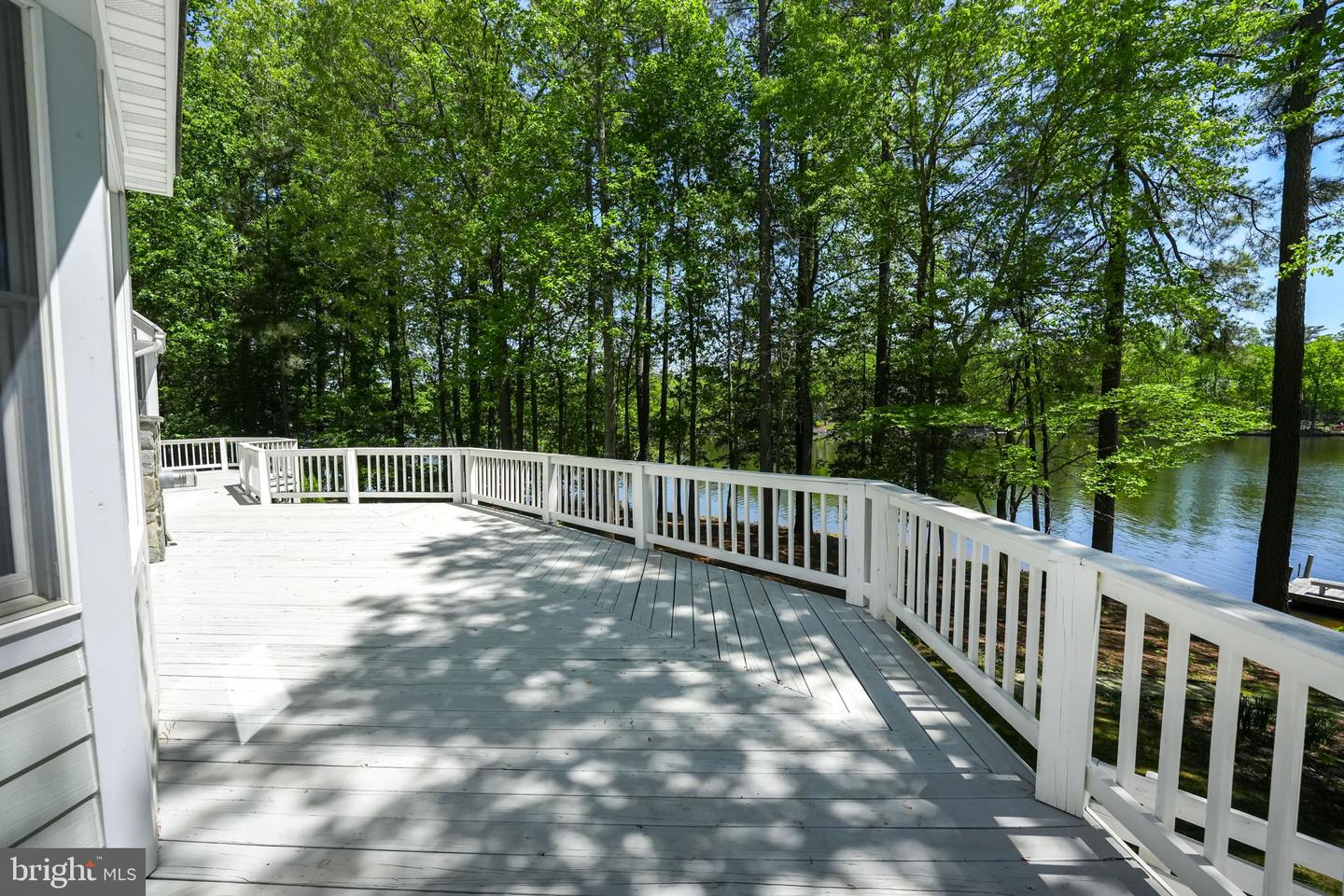 11217 Field Cir Property Photo 32
