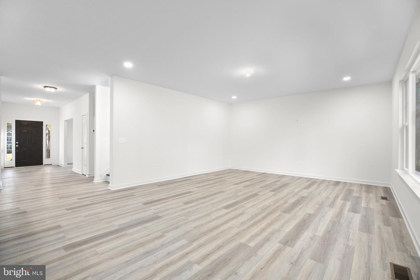 11002 Scotts View Ln Property Photo 14