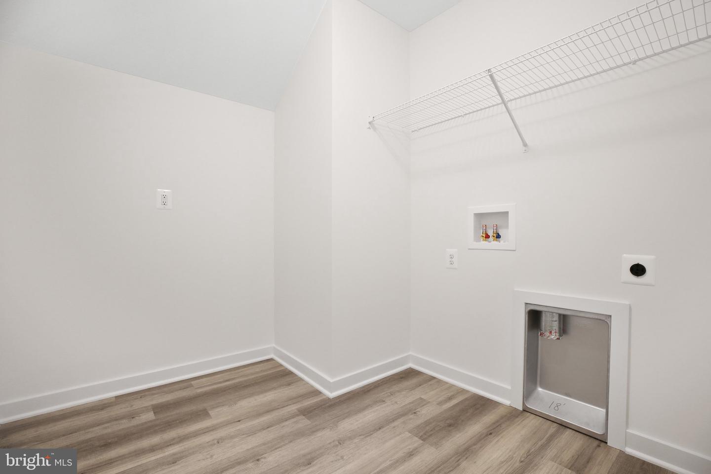 11002 Scotts View Ln Property Photo 27