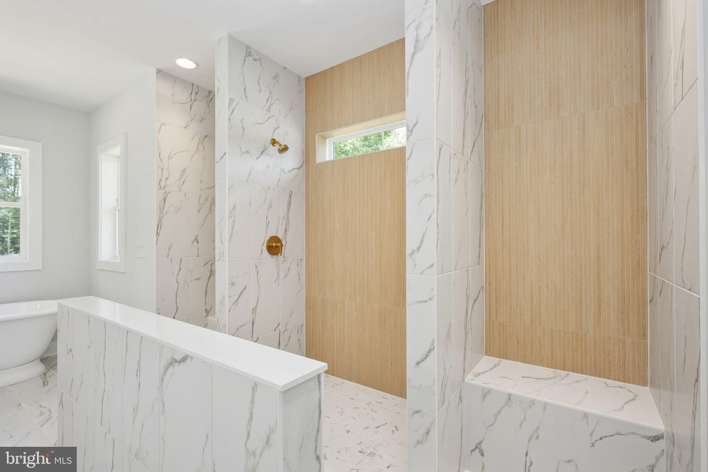 8639 Rosni Way Property Photo 14