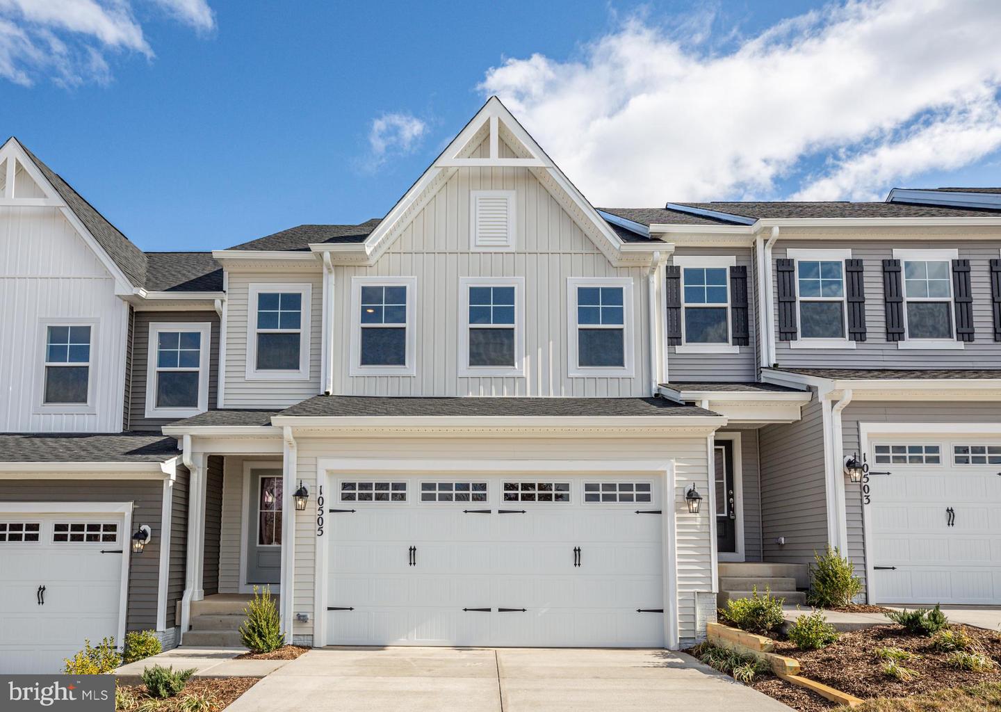 10630 AFTON GROVE CT Property Photo 1