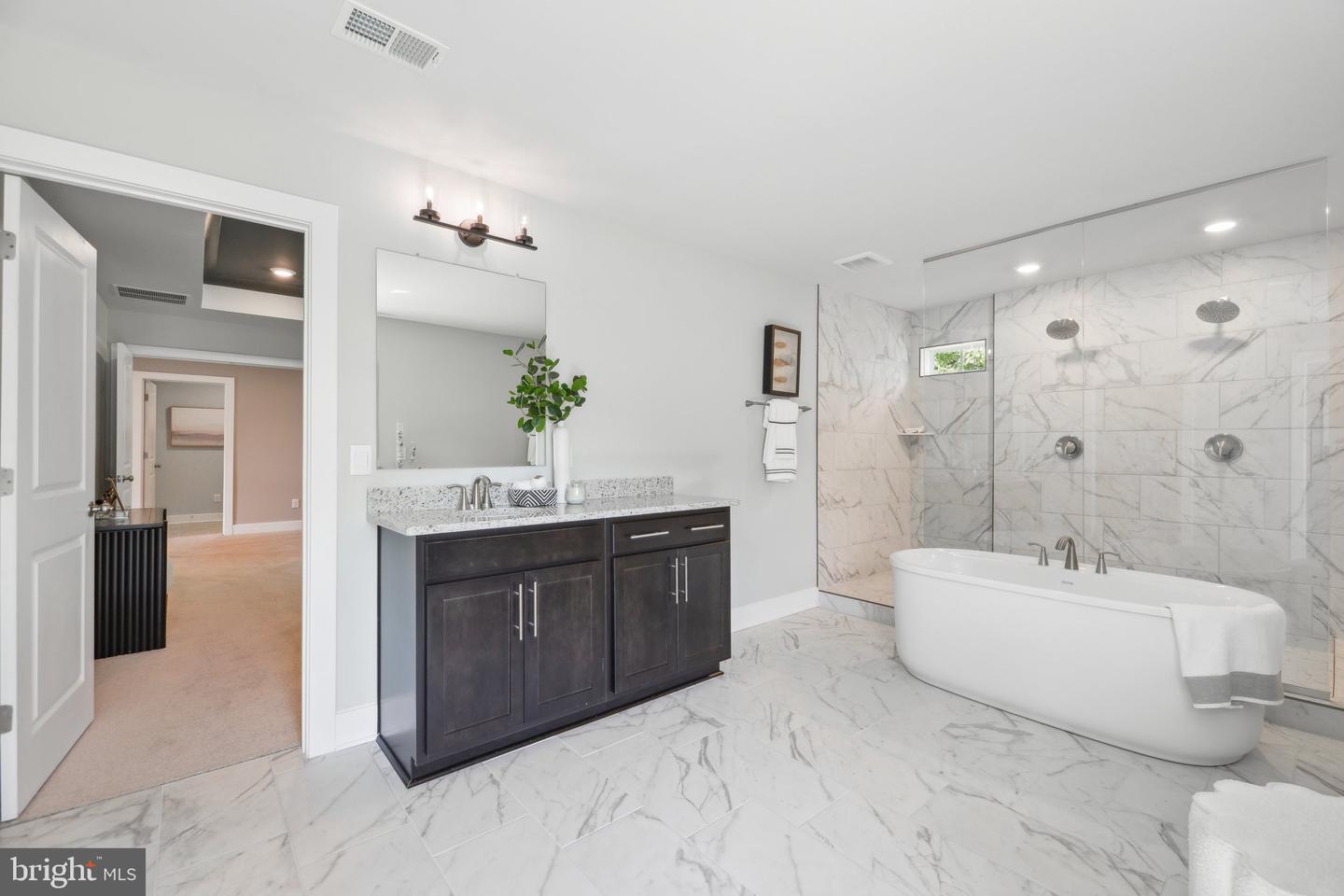 11403 Chalmers Ln Property Photo 47