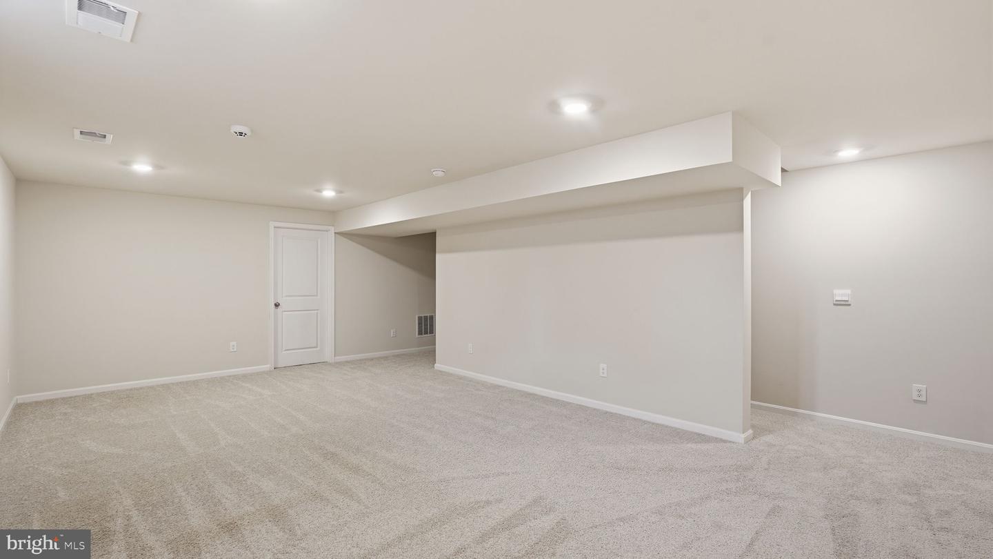 7406 Jake Ct Property Photo 30
