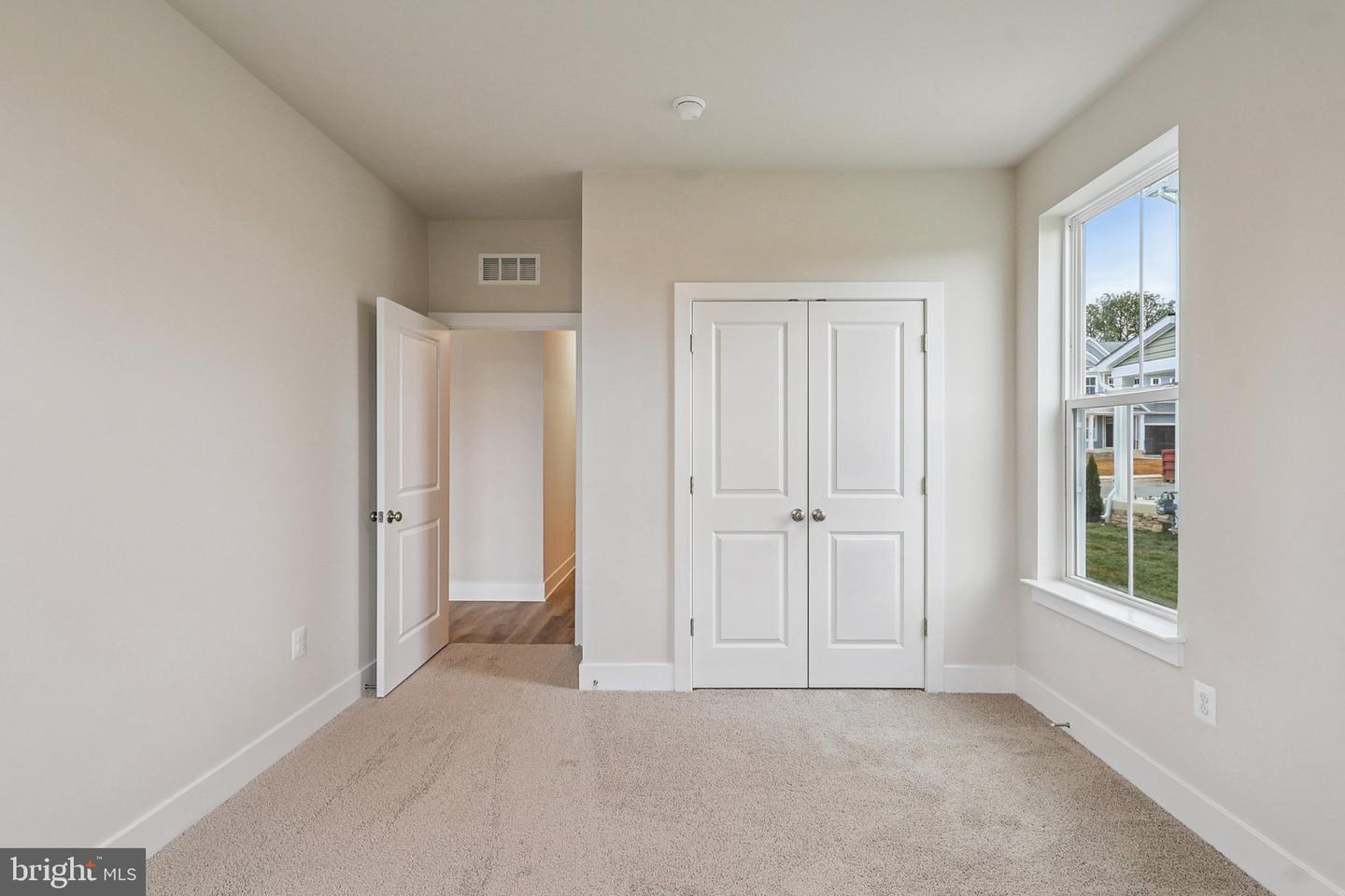 11505 Chalmers Ln Property Photo 21
