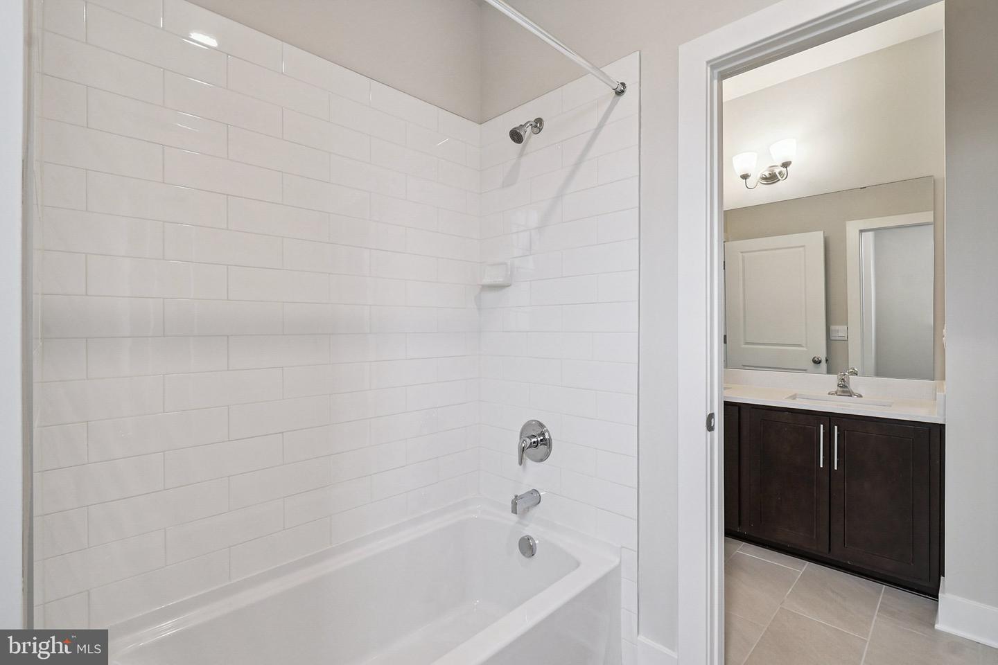 11505 Chalmers Ln Property Photo 40