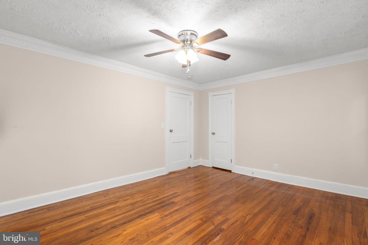 10669 Post Oak Rd Property Photo 18